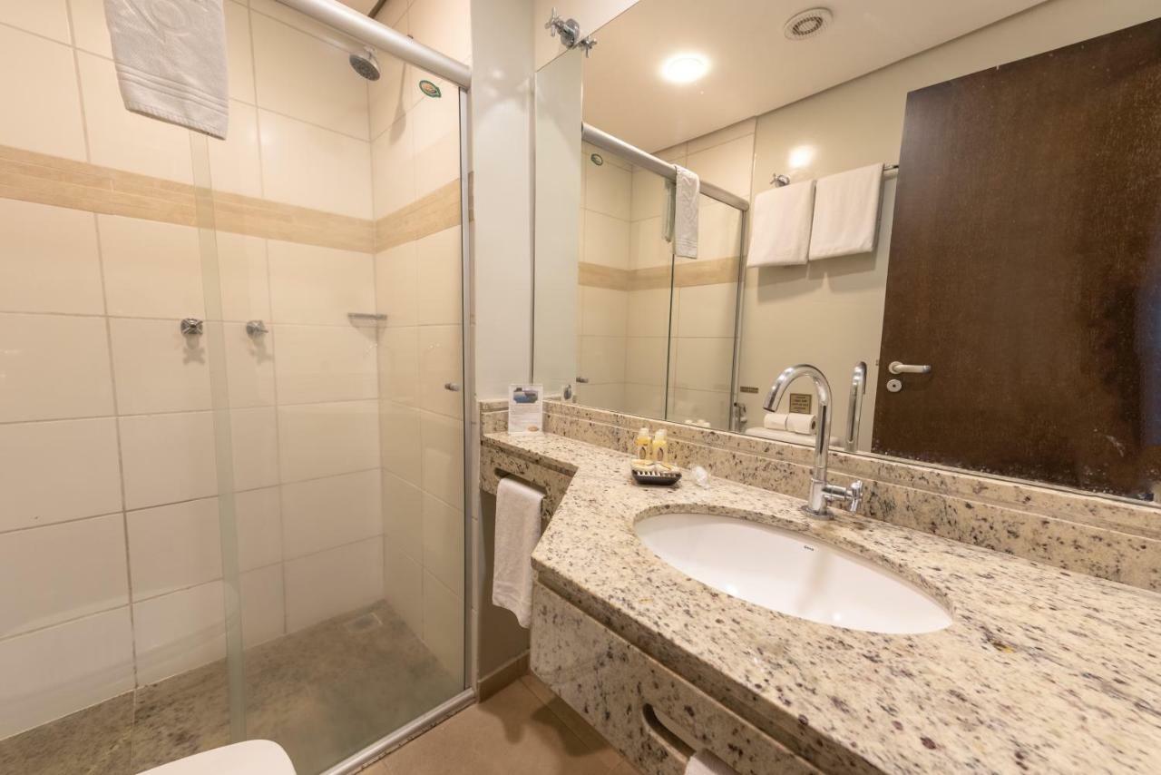 Quarto Superior Classe A com Cama Queen-size