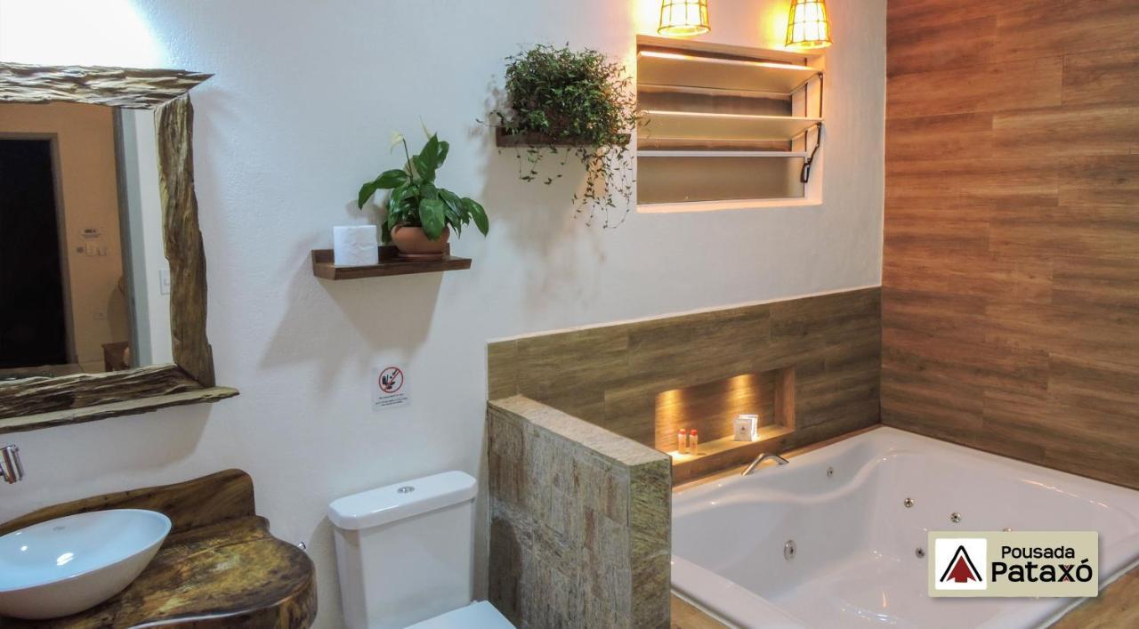 Deluxe Suite with Spa Bath
