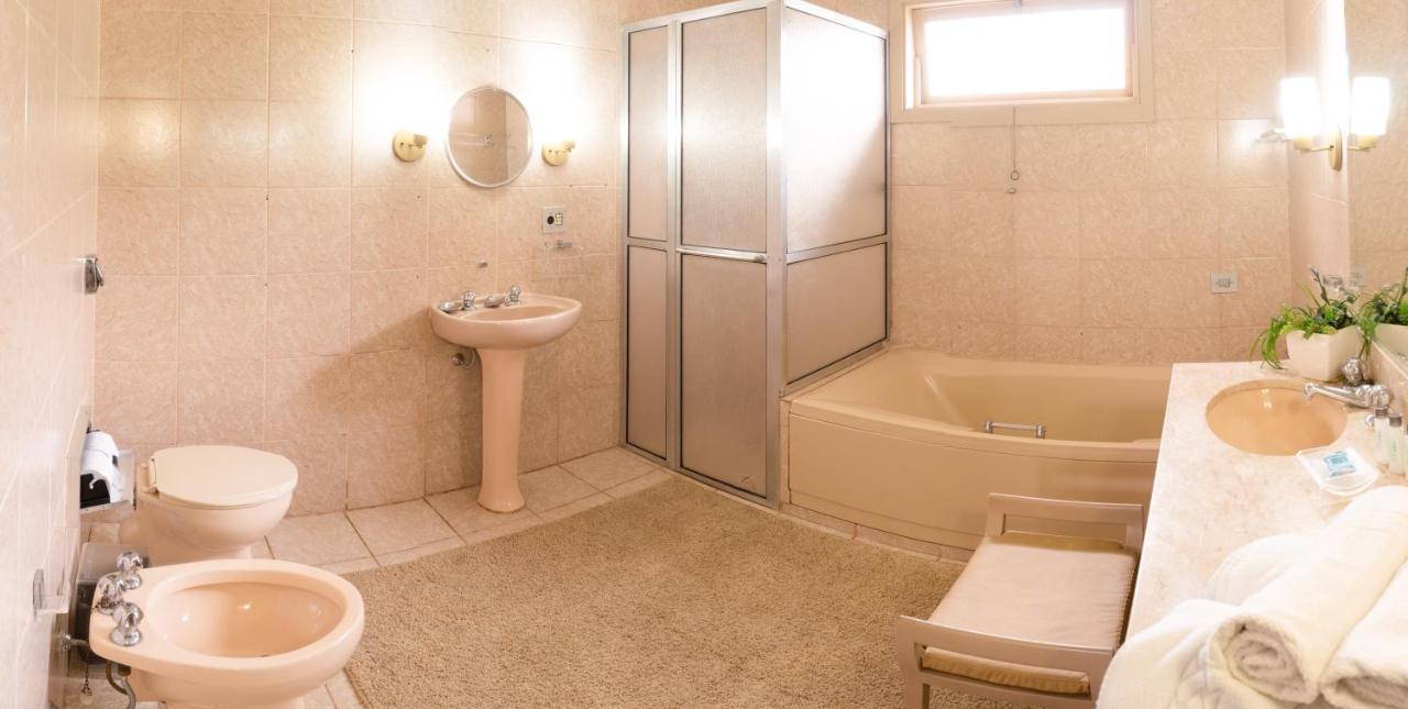 Luxury Double Room fireplace spa bath