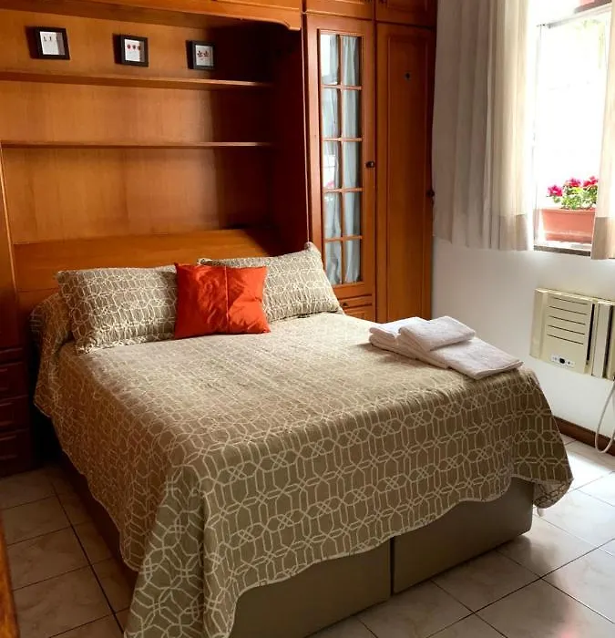Apartamento Copacabana Perto Da Praia, Metro, Comercio E Wi-Fi Rapido!-1