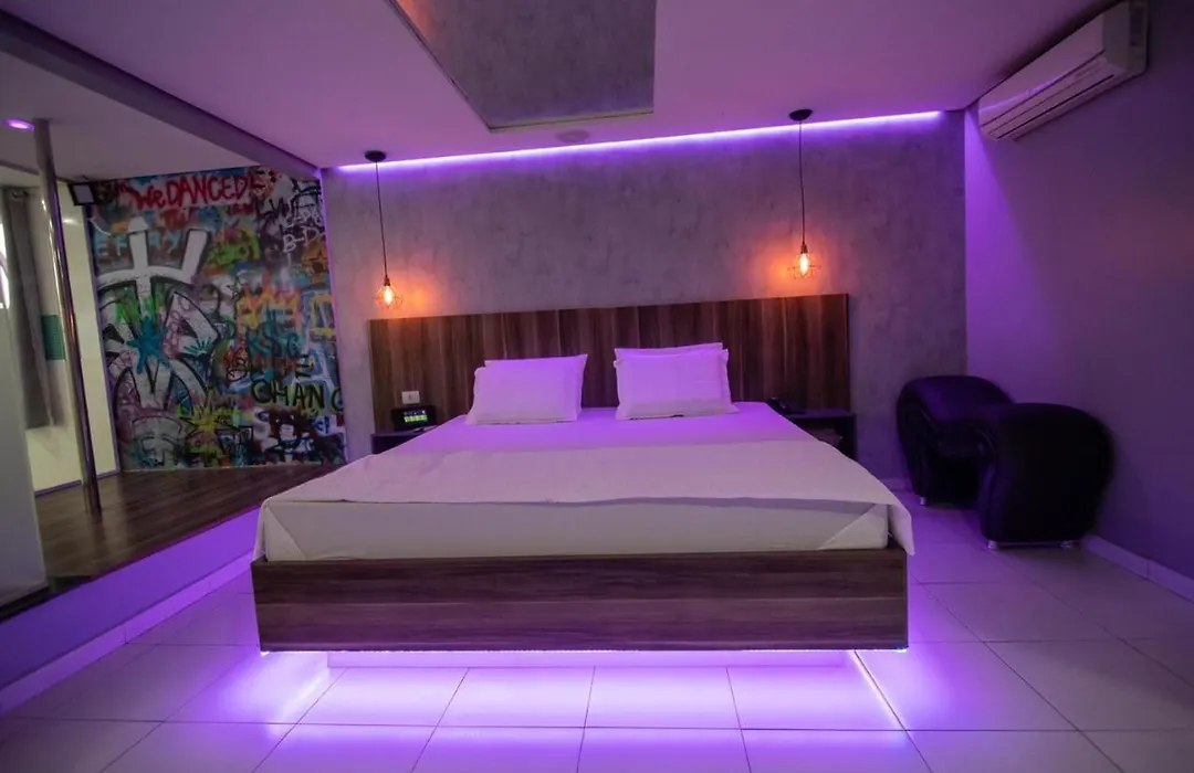Motel Spot-1