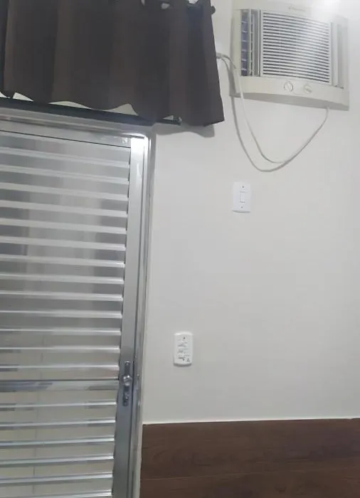Pousada Quarto família ar, frigobar,wi fi-1