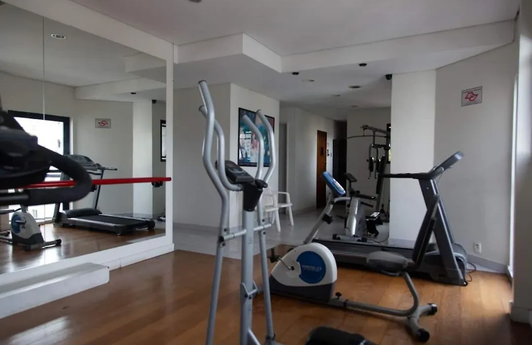 Itaim Bibi/Amplo Apartamento A Melhor Localizacao!-1