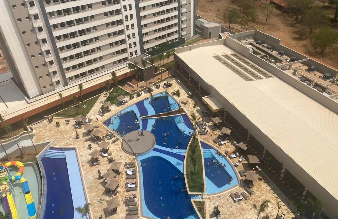 Apartamento no Solar das Águas Resort em Olímpia - SP-1