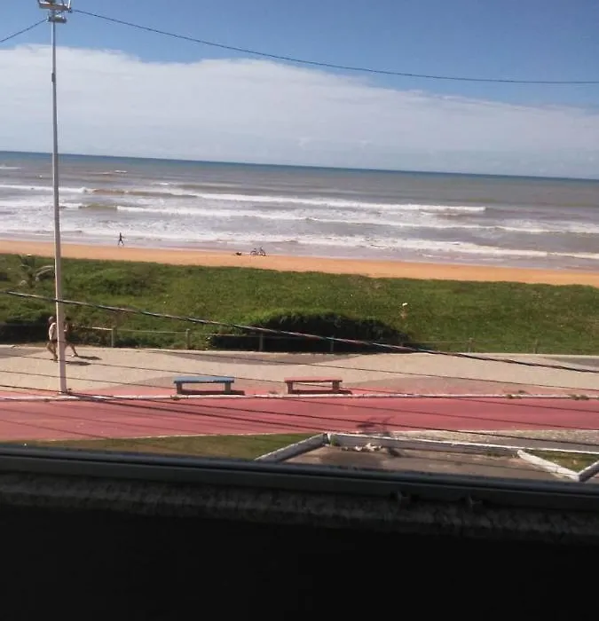 Pousada Pe Na Areia-1