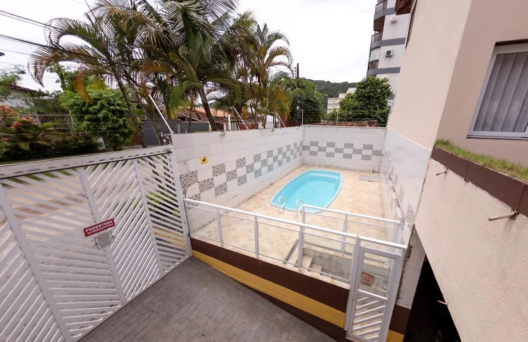 Casa Guarujá - Condomínio-1