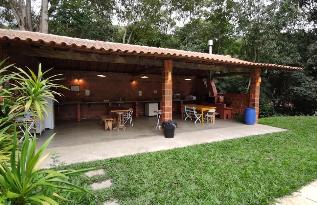 Pouso Donana Cama e Café-1