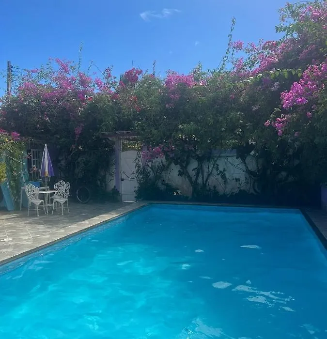 Suites da Casa da Dona Zezé-1