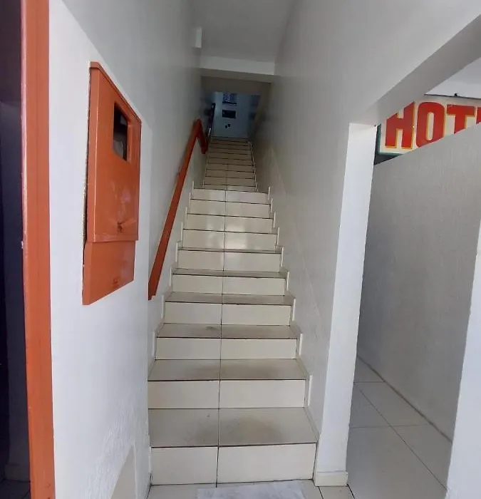 Amant'S Hotel Ltda-1