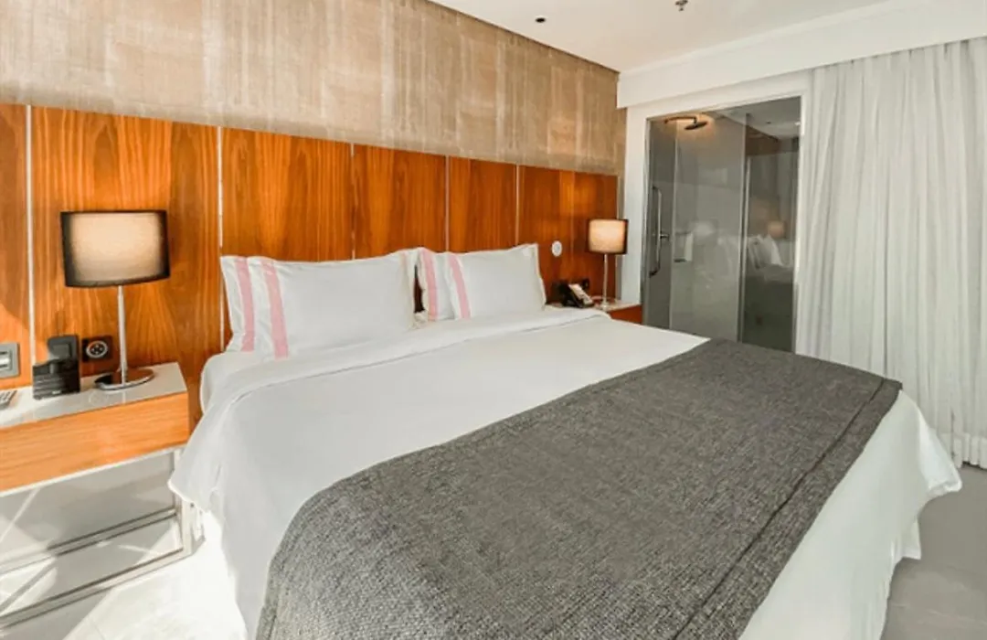 Hotel-1