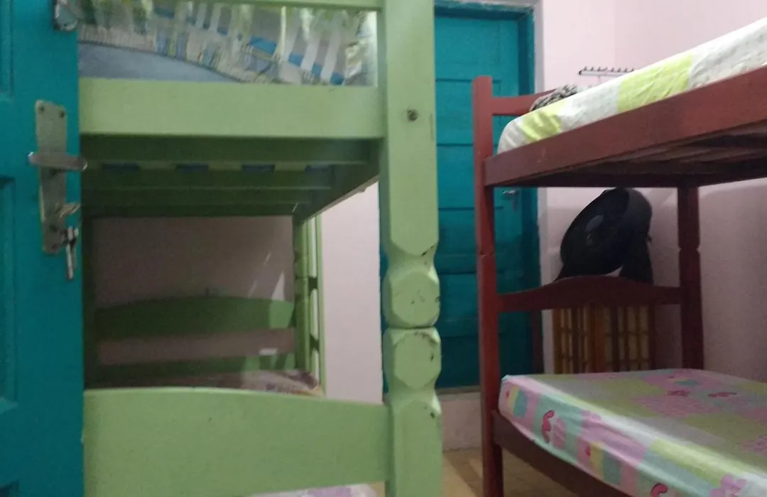 Hostel E Pousada Itanhaem-1