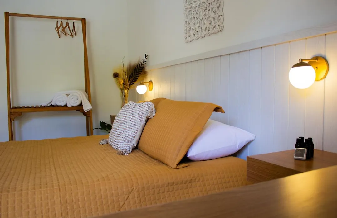 Casa Hotel Sahy-1