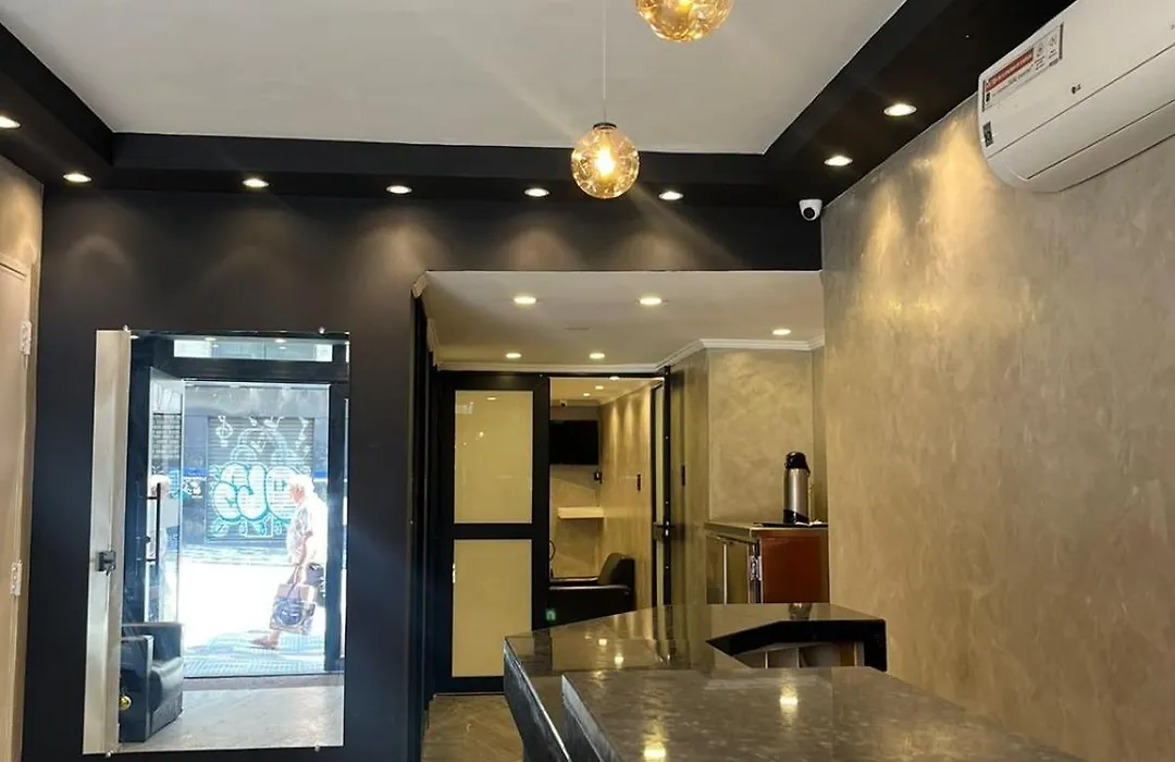 Hotel Neon - próximo a 25 de março, Bom Retiro e Brás, á 2min do mirante Sampa SKY e pista de skate Anhangabaú-1
