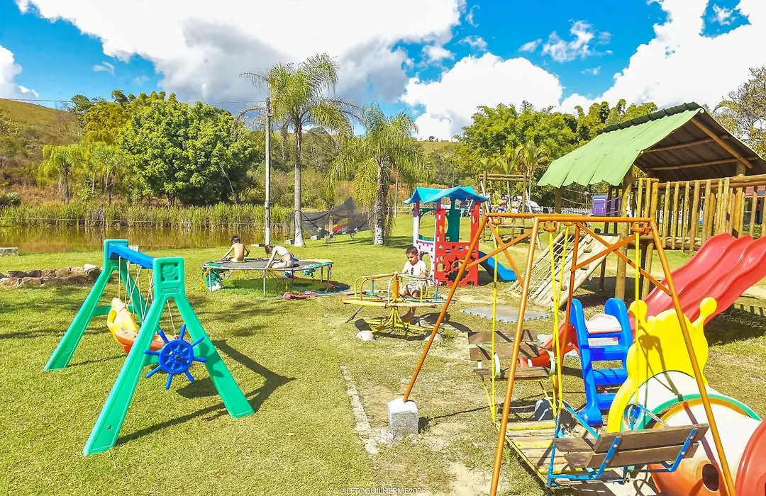 Suites Park Dos Lagos-1