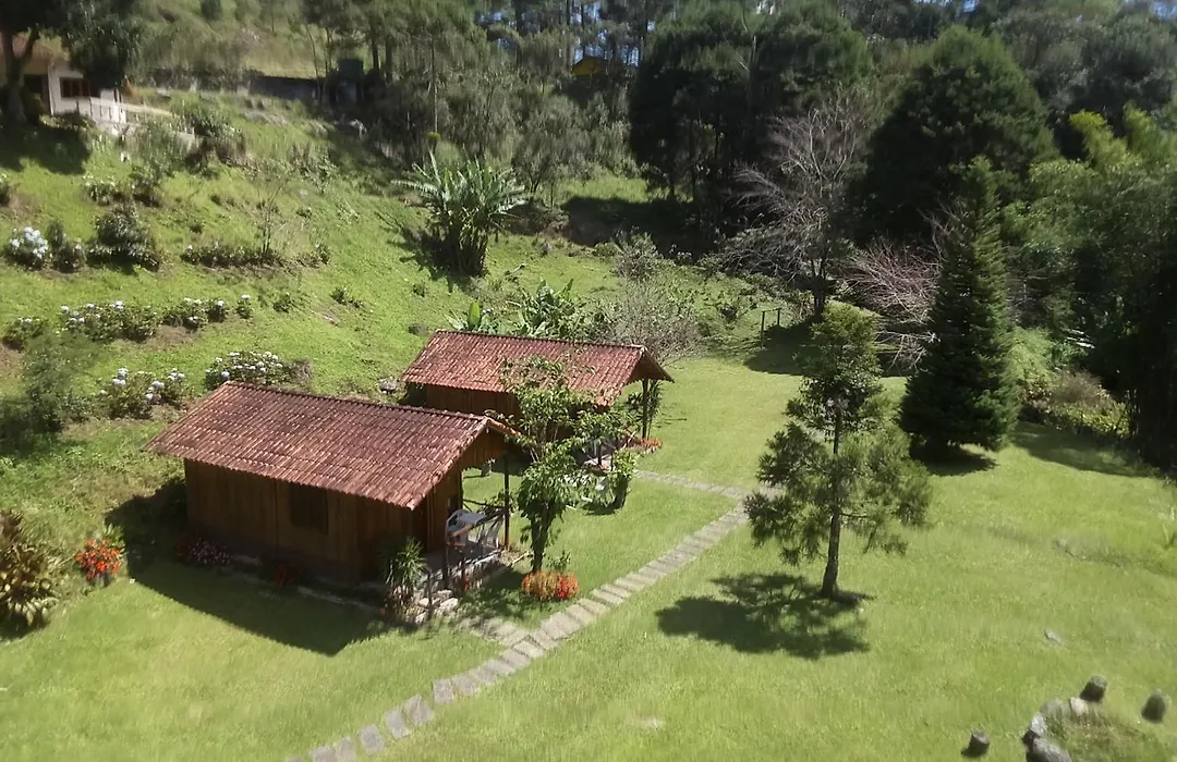 Hortênsias da Serra Pousada-1