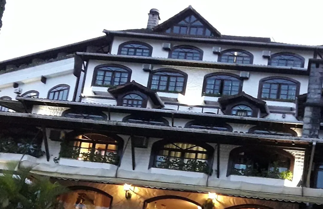 Gallardin Palace Hotel-1