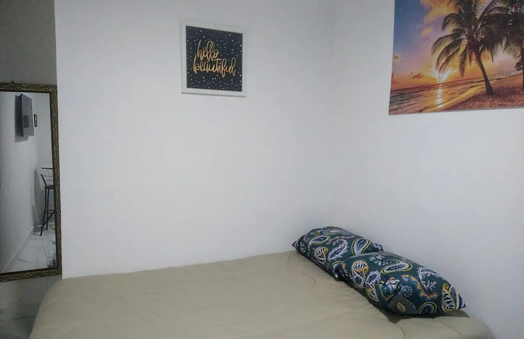 Pousada Primeira Quadra Da Praia-1