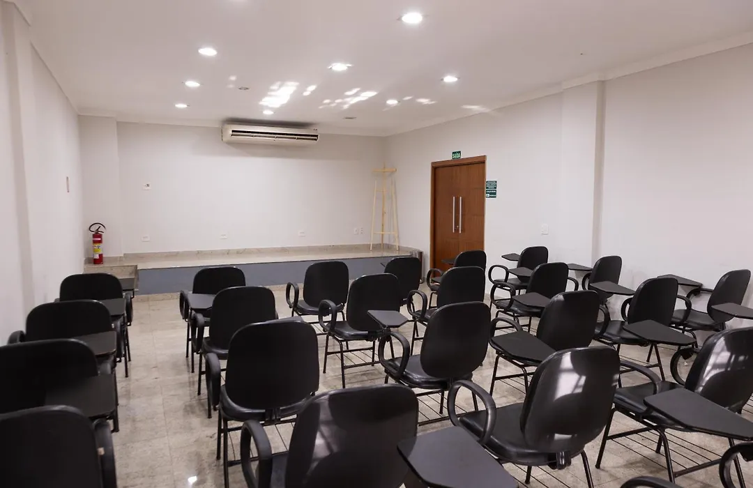 BOMBONATO HOTEL - Fácil Acesso ao Aeroporto e parque de Exposições ABCZ-1