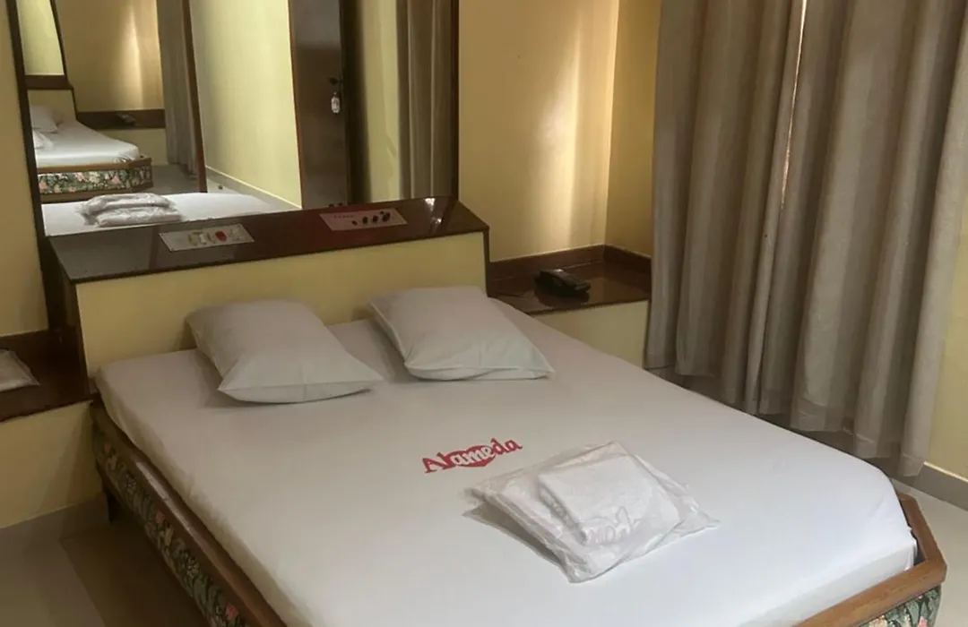 Hotel Alameda - Adults Only-1