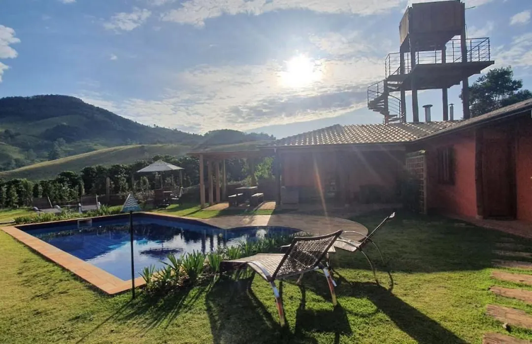 Ellementares Guest House-1