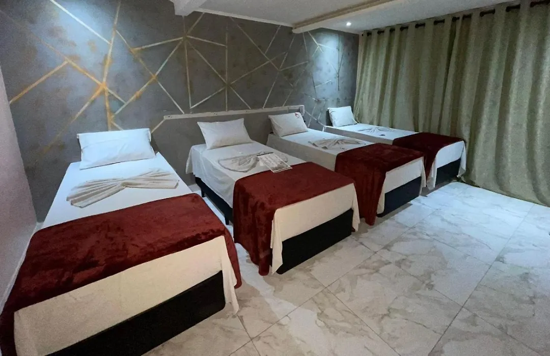 Hotel Moderno-1
