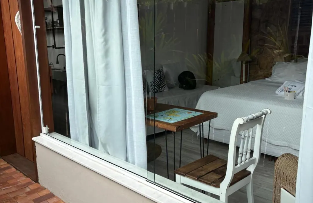 Almas Gêmeas suíte com cozinha praia da Ribeira-1