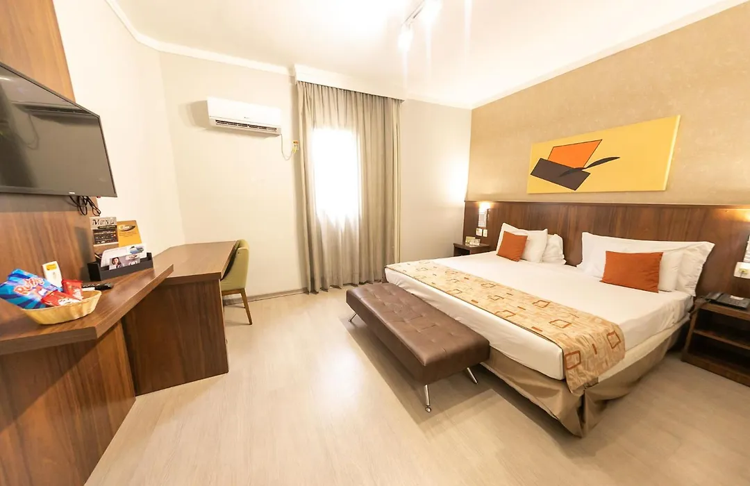 Class Hotel Varginha-1