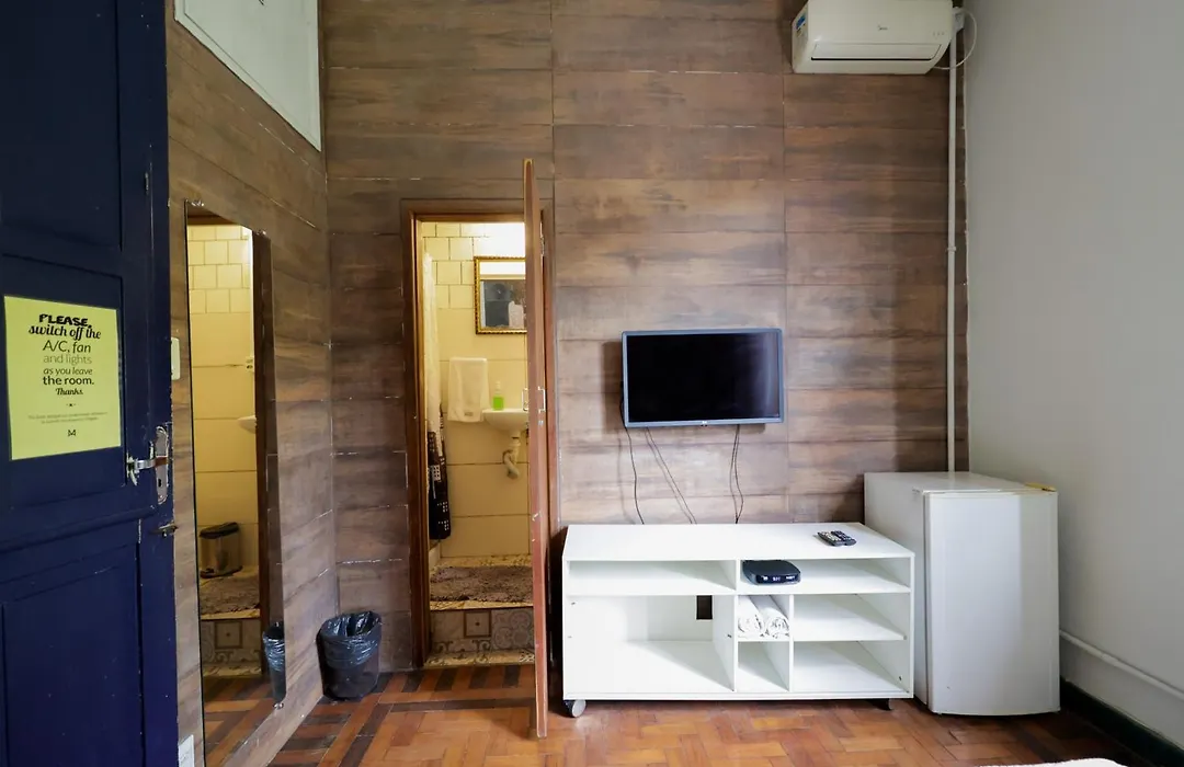 Mambembe Hostel-1