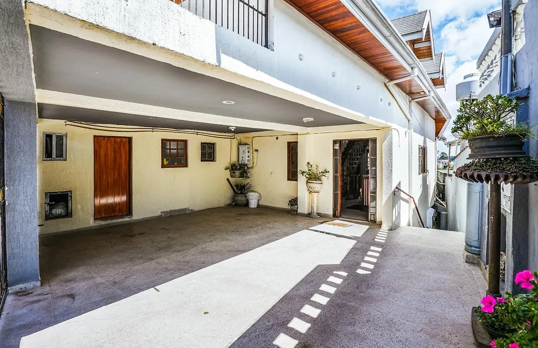 Velinn Pousada Villa Paty I-1