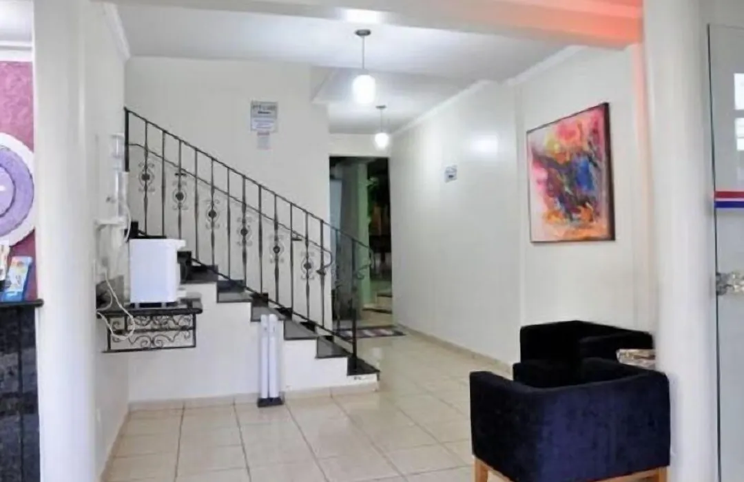 Hotel Carolina 2 - próximo a Universidade de Uberaba uniube - ao Aeroporto Fórum De uberaba - hospital Mario Palmeirio ao Hospital São Marcos e hospital Regional-1