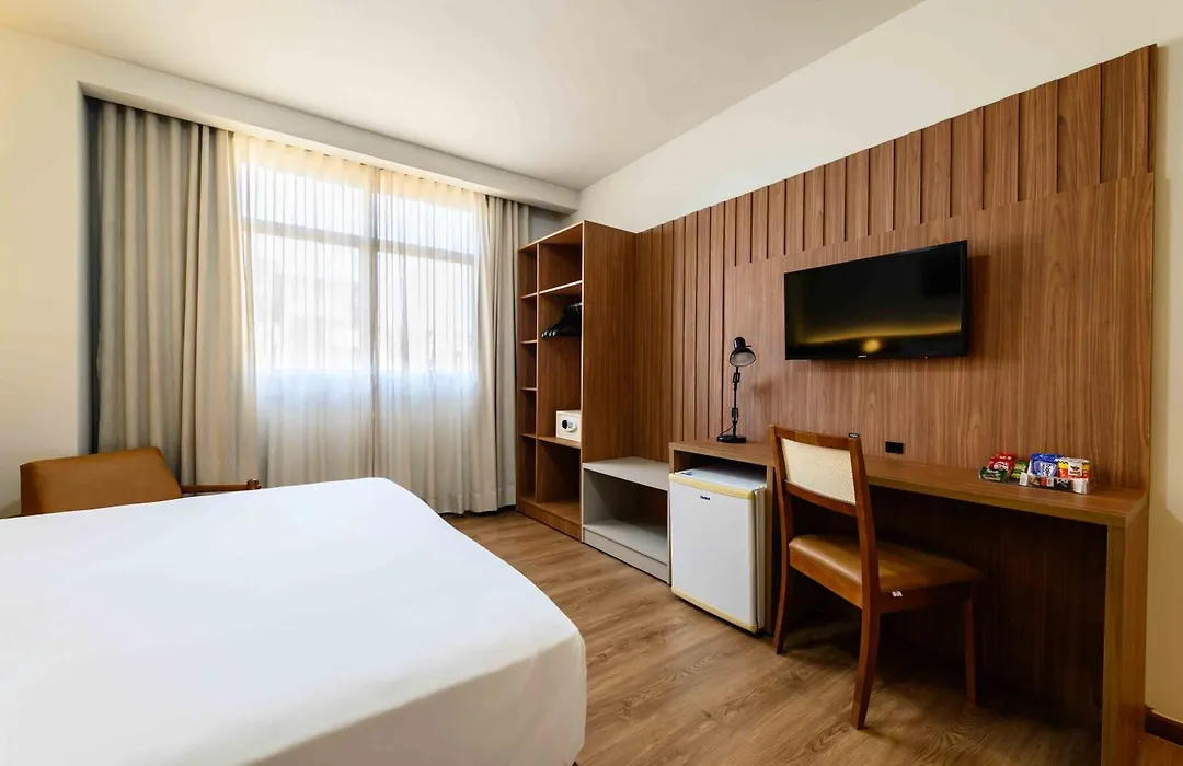 Vitoria Praia Hotel-1