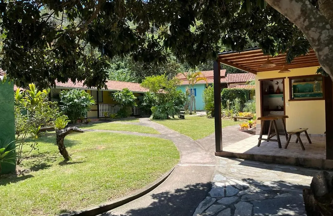 Pousada Embaubas-1