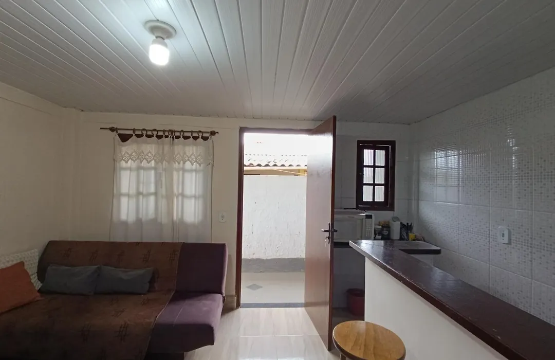 Hospedagem Doce Lar - Casa Girassol-1