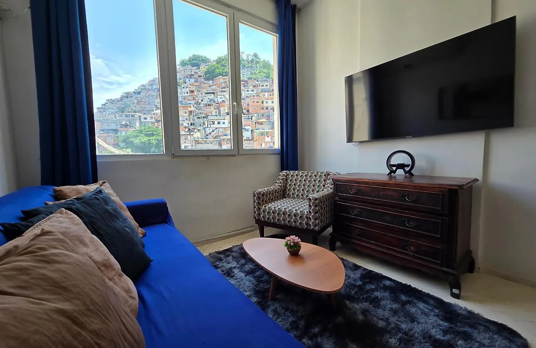 Top Location Apartment In Copacabana-1