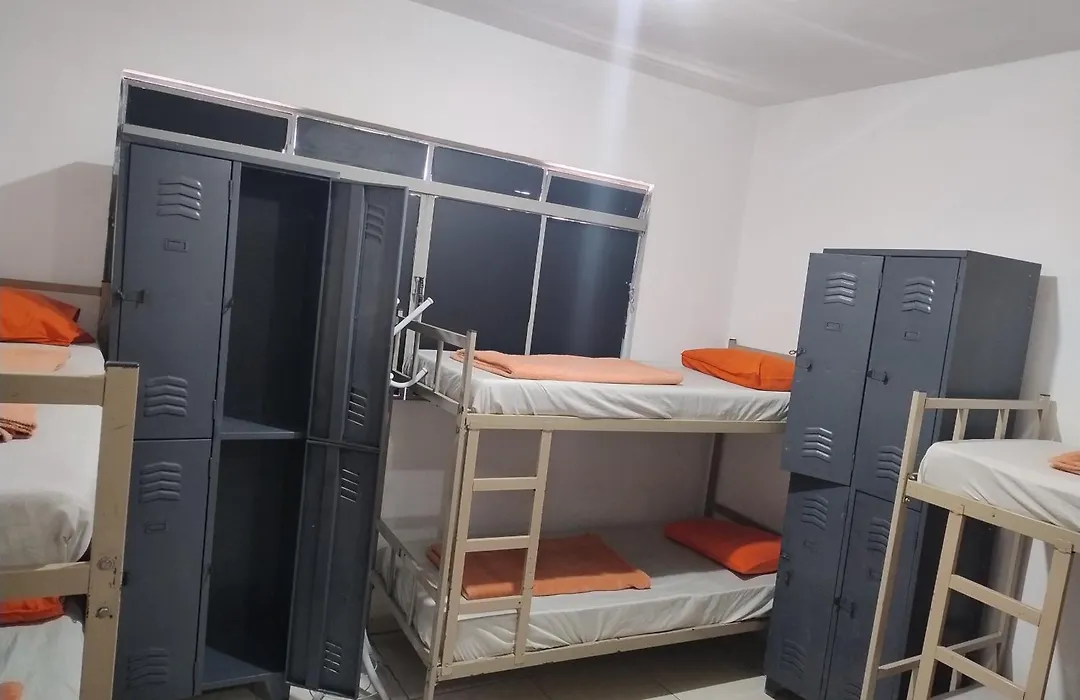 Hostel O Vencedor-1