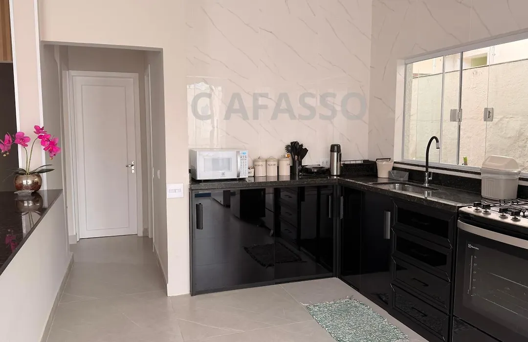 Casa Pe Na Areia Com Piscina A 10Mts Enseada-1