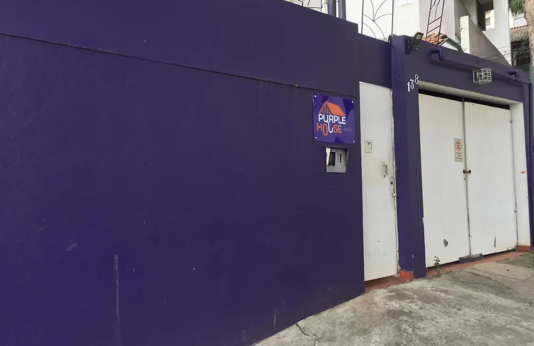 Purple House Hostel-1