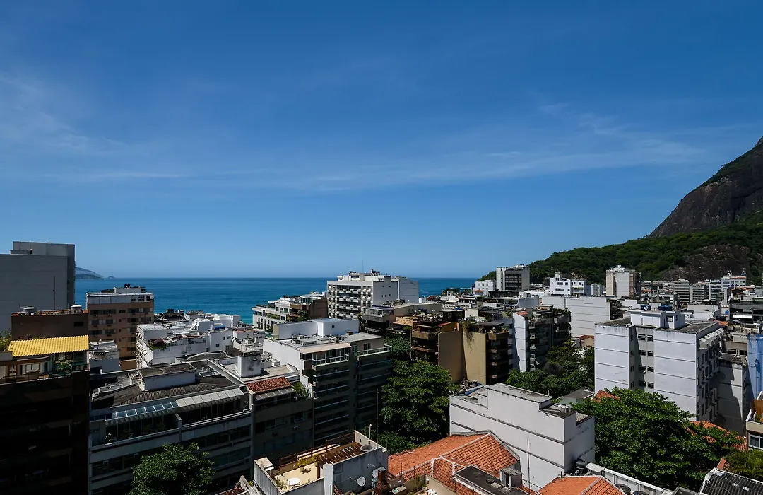 All In Rio- Carioca Style-1