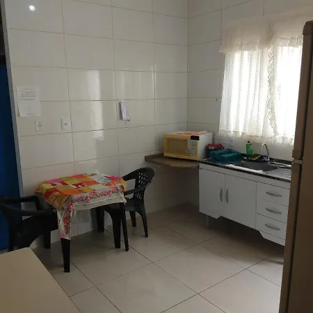Quartos com Banheiros privativos - Hospedagem Bonfim Taubaté-3