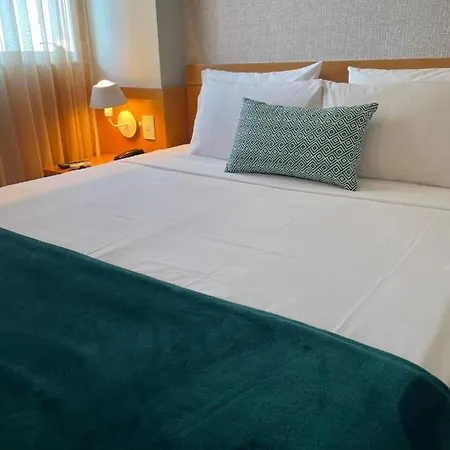 Flat IATE CLUBE Home Experience Praia do Canto-2