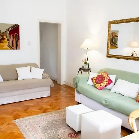 Quarto E Sala Espacoso No Leblon-2