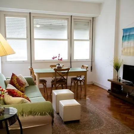 Quarto E Sala Espacoso No Leblon-3