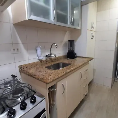 Apt De 2 Quartos, 3 Quadras Av Paulista E Wi-Fi 250 Mbs-3