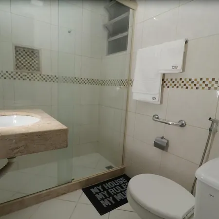 Apartamento mobiliado em Copacabana à 100m da praia-3