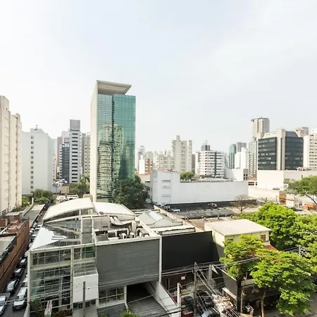 Itaim Bibi/Amplo Apartamento A Melhor Localizacao!-3