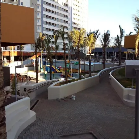 Apartamento no Solar das Águas Resort em Olímpia - SP-2