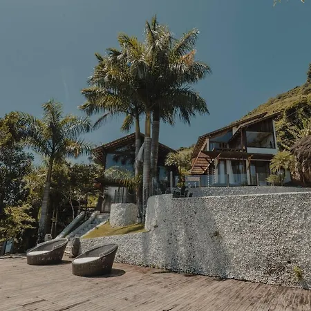 Casa De Vidro Com Piscina - Costeira Paraty Mirim-3