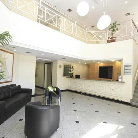 Flat Com Sacada - Regiao Ibirapuera Proximo Varios Hospitais E Unifesp-3