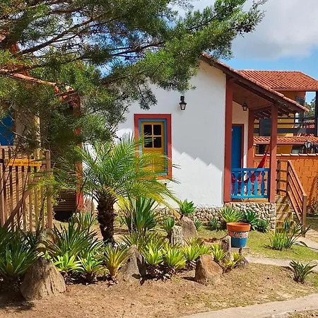Vila Das Artes Chales-3