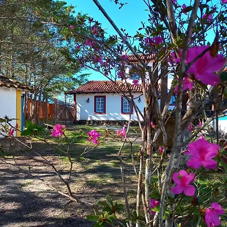 Vila Das Artes Chales-2
